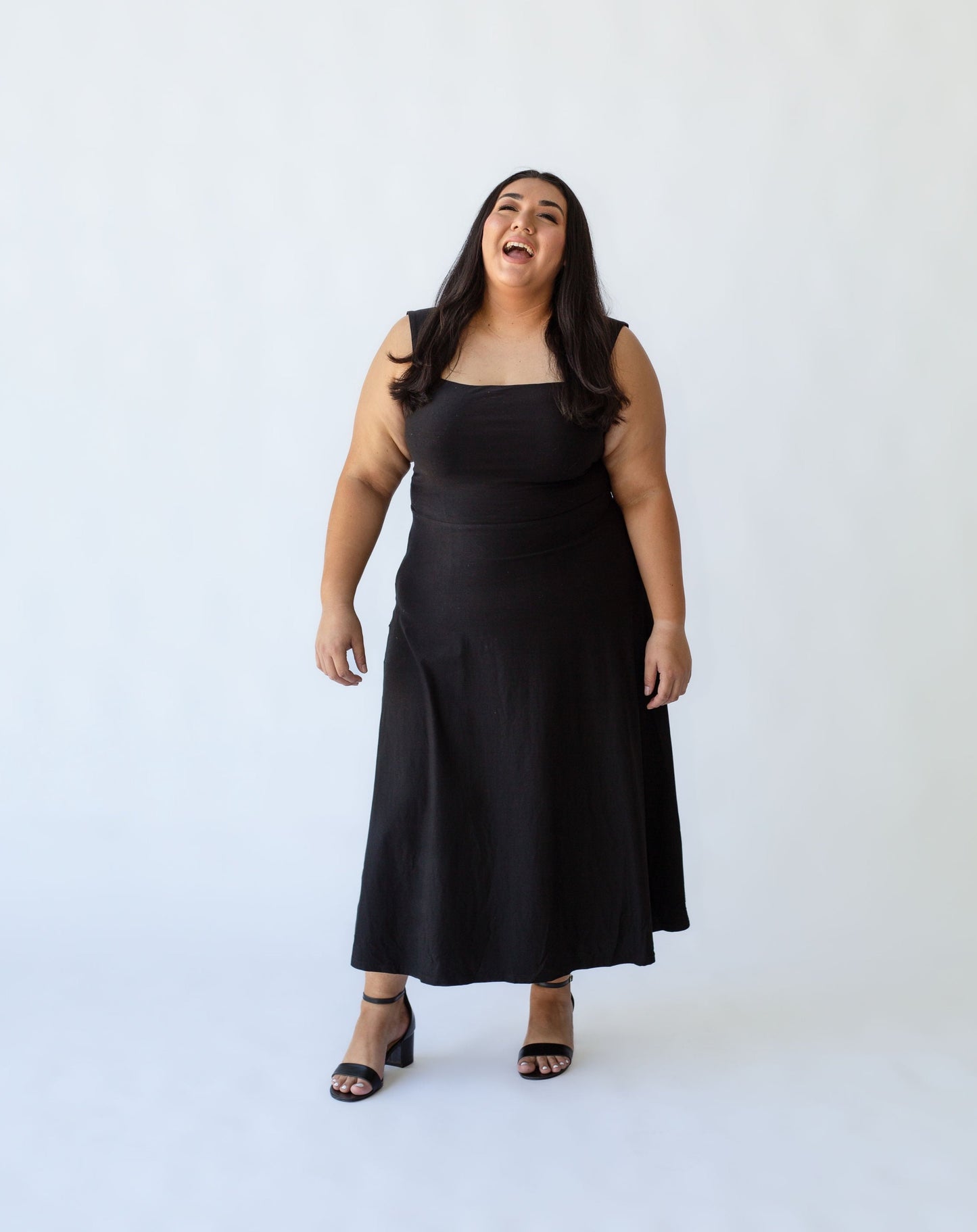 Xena Midi Dress - Black