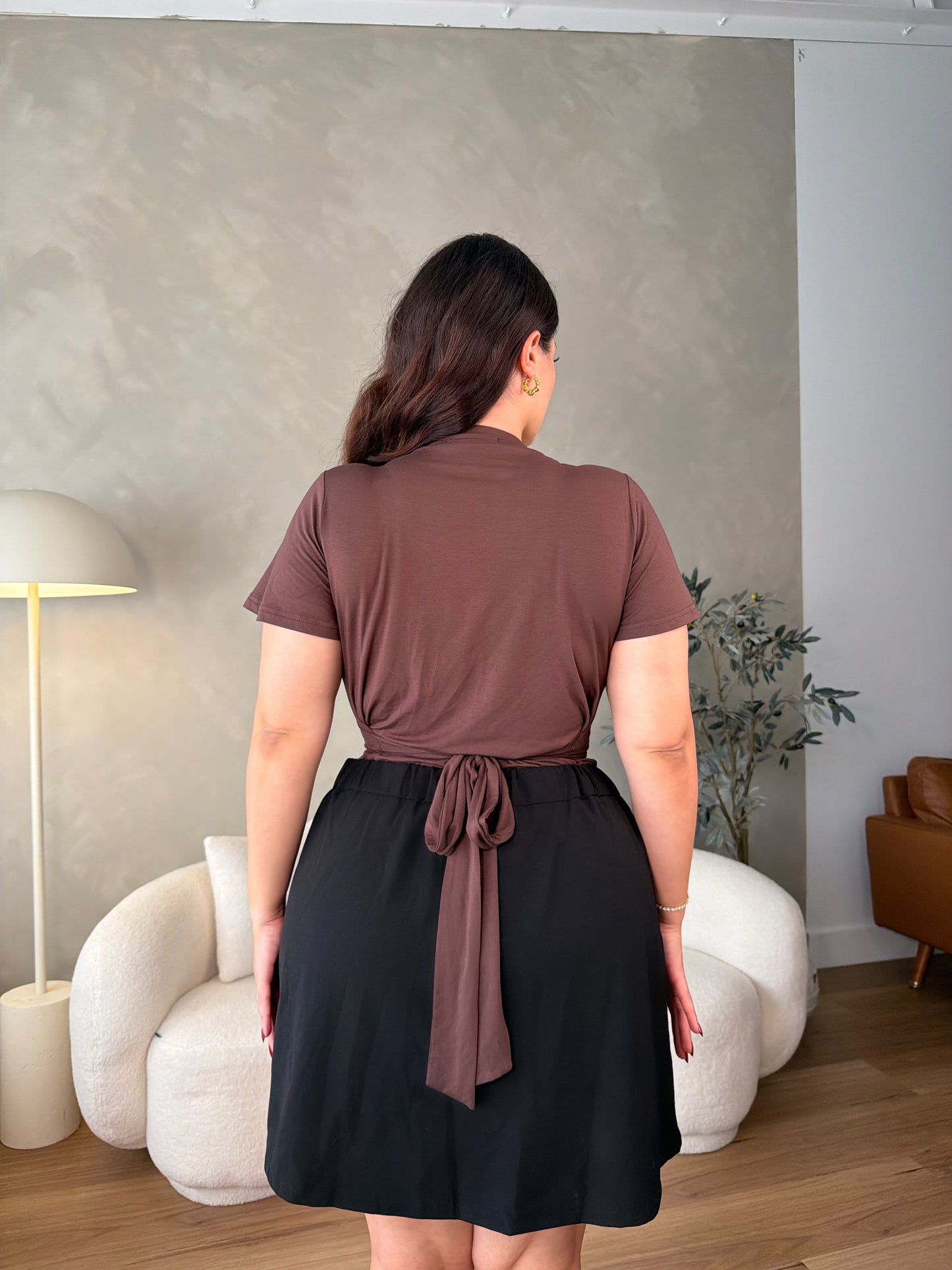 Mila Flutter Sleeve Top - Mocha