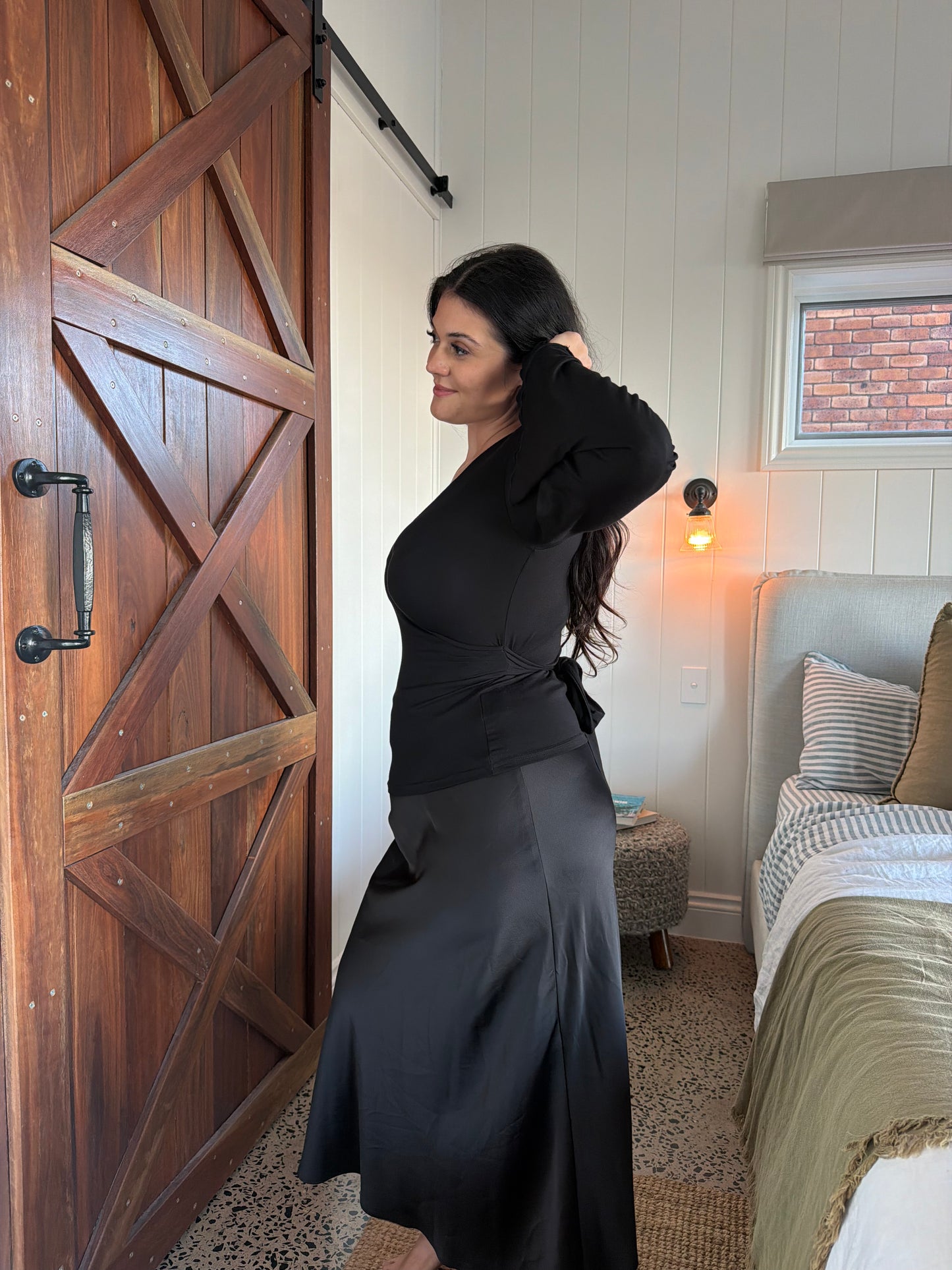 Lola Bell Sleeve - Black