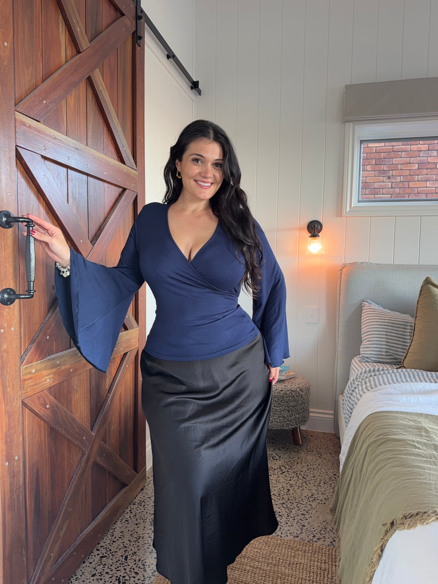 Lola Bell Sleeve - Navy
