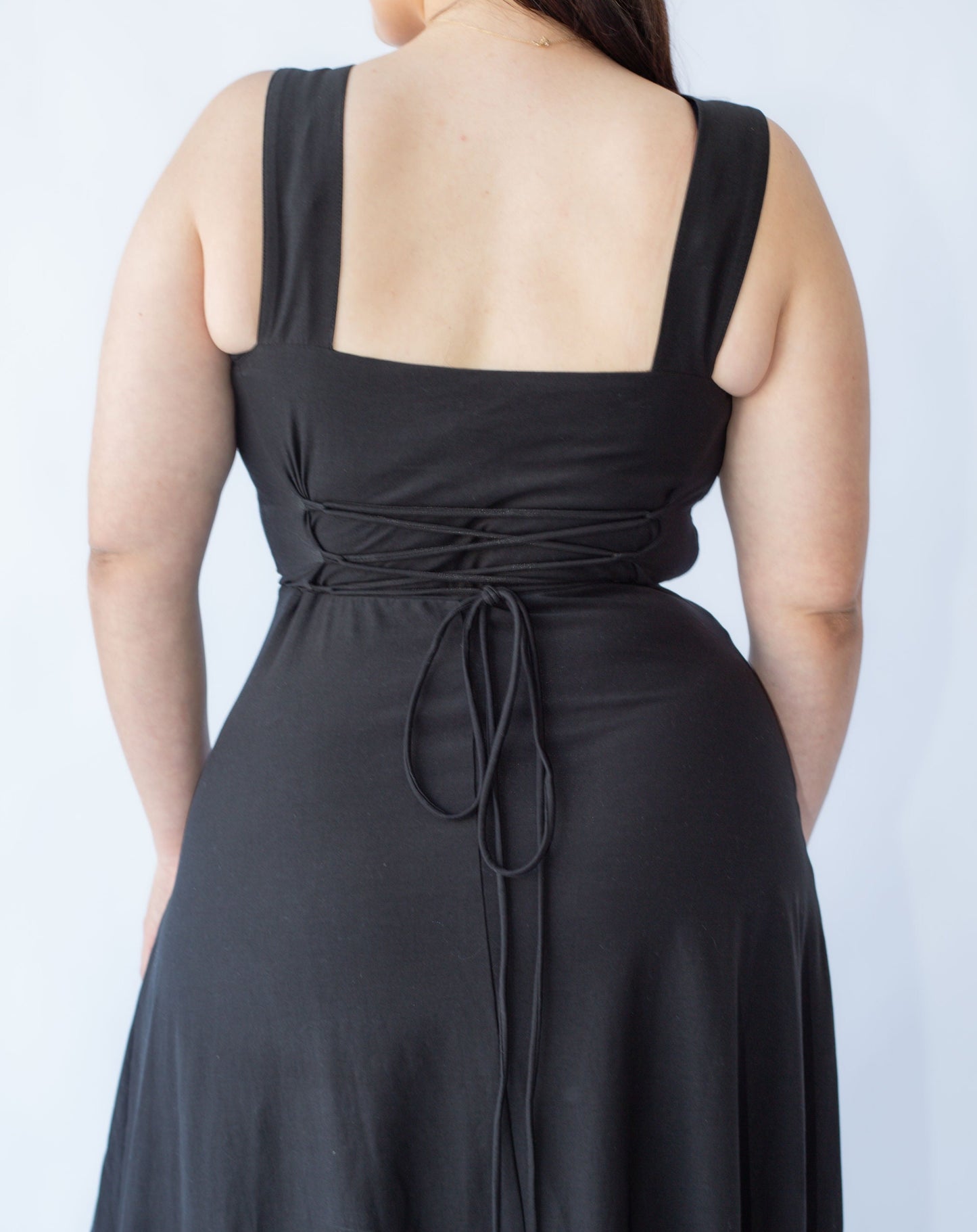 Xena Midi Dress - Black